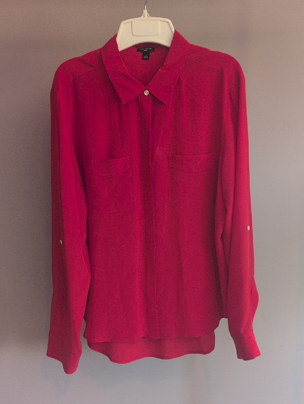 Ann Taylor 100% Silk Red Button Down Large
